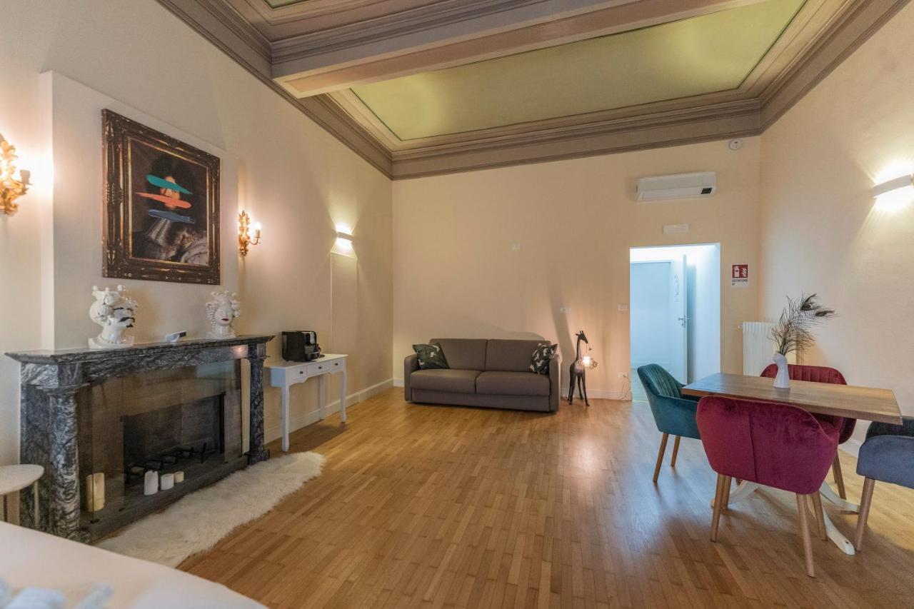 Aldrovandi Luxury Suites And Apartment Bologna Exterior foto