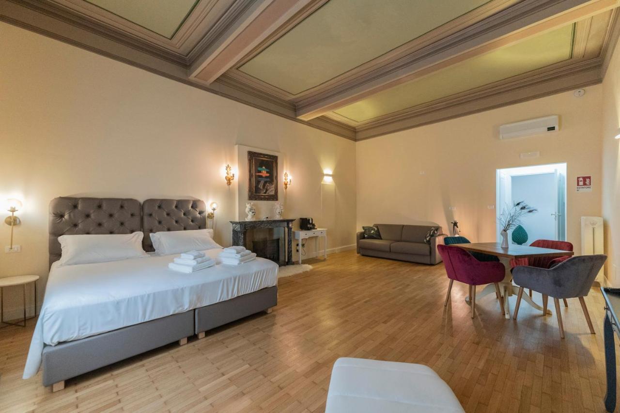 Aldrovandi Luxury Suites And Apartment Bologna Exterior foto