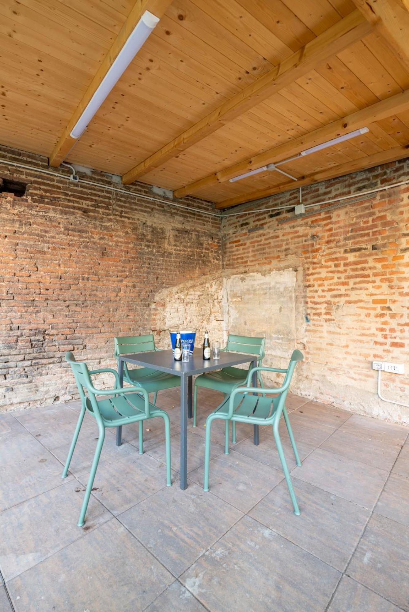Aldrovandi Luxury Suites And Apartment Bologna Exterior foto